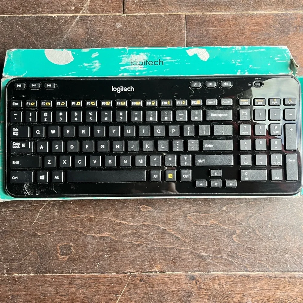Logitech Keyboard
